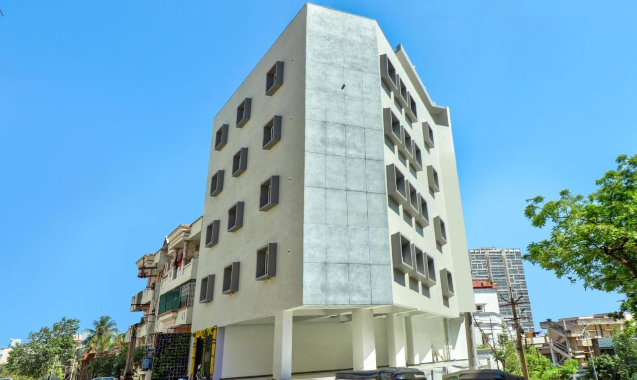 Treebo Sriz Cozy Seethamadhara Visakhapatnam Exterior foto